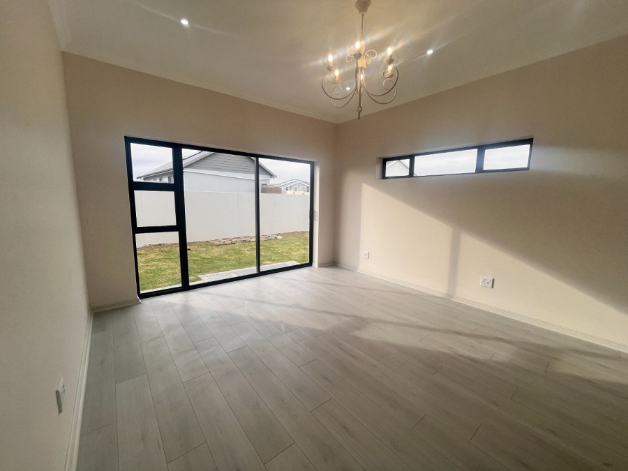 4 Bedroom Property for Sale in Fountains Estate Eastern Cape